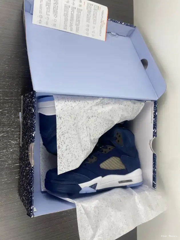 Kick Theory Air Georgetown FD6812-400 5 Jordan 0513